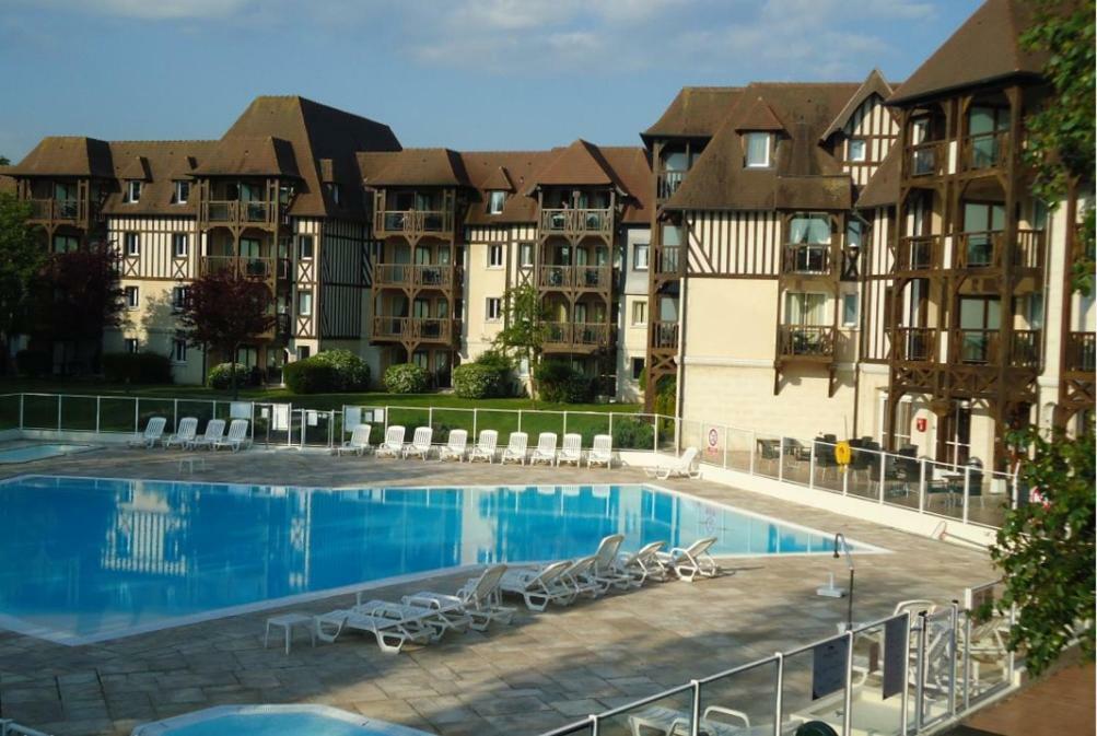 Tres Bel Appartement 8 Personnes Wifi Offert 多维尔 外观 照片
